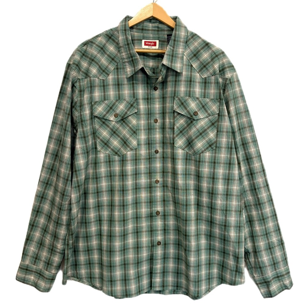 NWT Wrangler Mens Plaid Long Sleeve Button Down Shirt 2XL Slim Fit Cargo Pocket